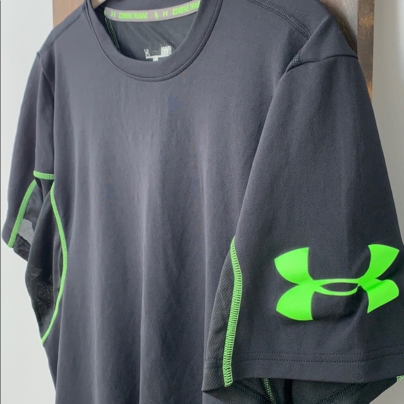 Under Armour Workout Shirt - Picture 4 of 7